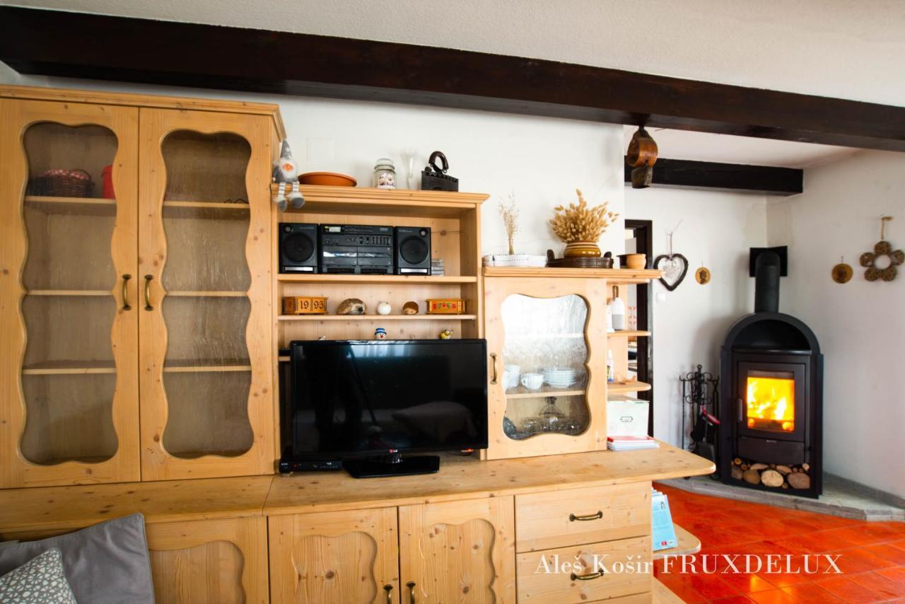 Pet & Family Friendly House Viktorija - House Near Golica With Triglav View Villa Jesenice Dış mekan fotoğraf